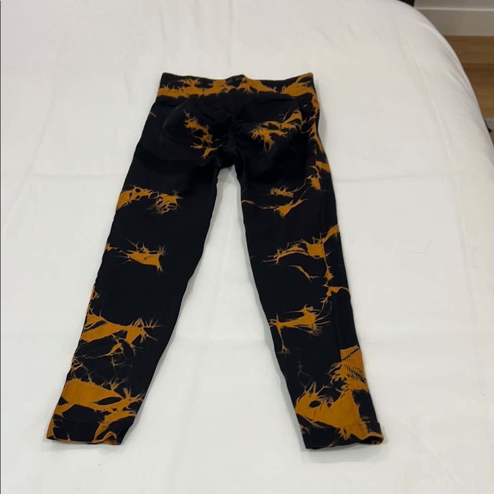 Women’s Black and Orange Tie-Dye high waisted scrunch butt Leggings